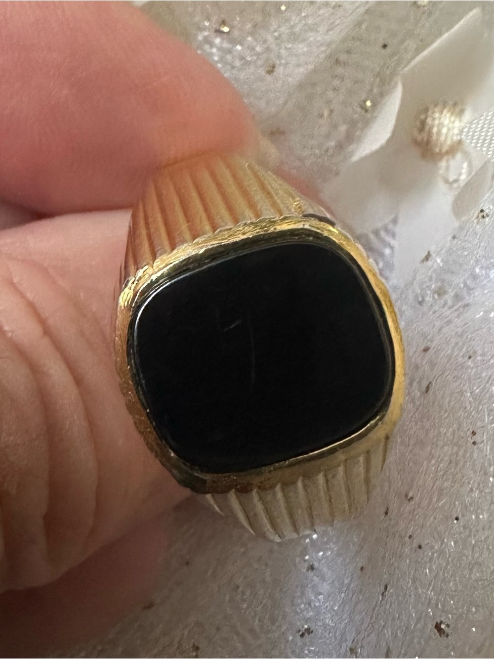 Men's Palm Beach Beta/SETA Genuine Onyx Yellow Gold-Plated Ribbed Ring